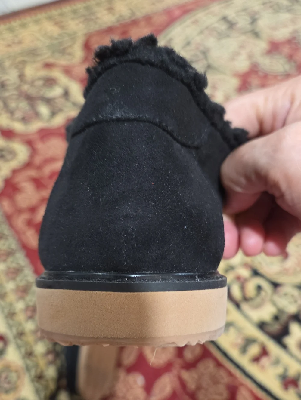 GAP Black Chukka Boots with Shearling Trim